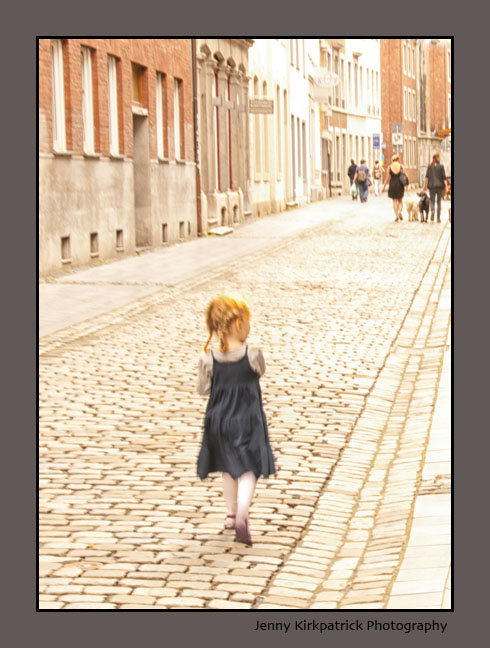 4648-Little Girl Aachen Geermany cropt-CFX-72